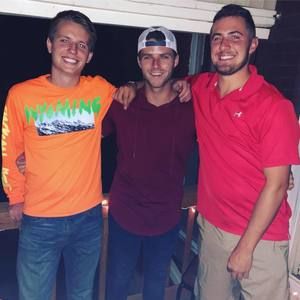 Meet your Posher, Joe